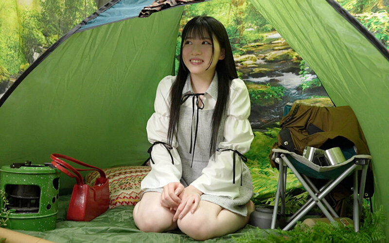 新B級素人初撮り 126 「パパ、ゴメンなさい。」みなみさん 21歳 薬局勤務 彼氏なし 清純派純白ボディイグイグイグ！「未発達な幼ボディーがそそります！」「お尻はプリンと大きくて超柔いんです！」「びっしょり濡れたアソコのビラが淫靡すぎますよ～！」 白百合みなみ