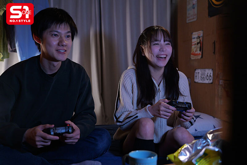 予定合えば ゲームして、ご飯食べて、 流れでヤッたりもする エッチもできる 女ともだち 田野憂